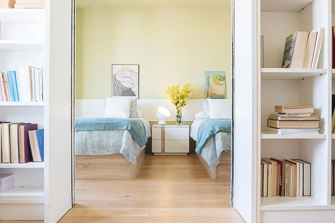 Apartment At Paseo De Almeria
