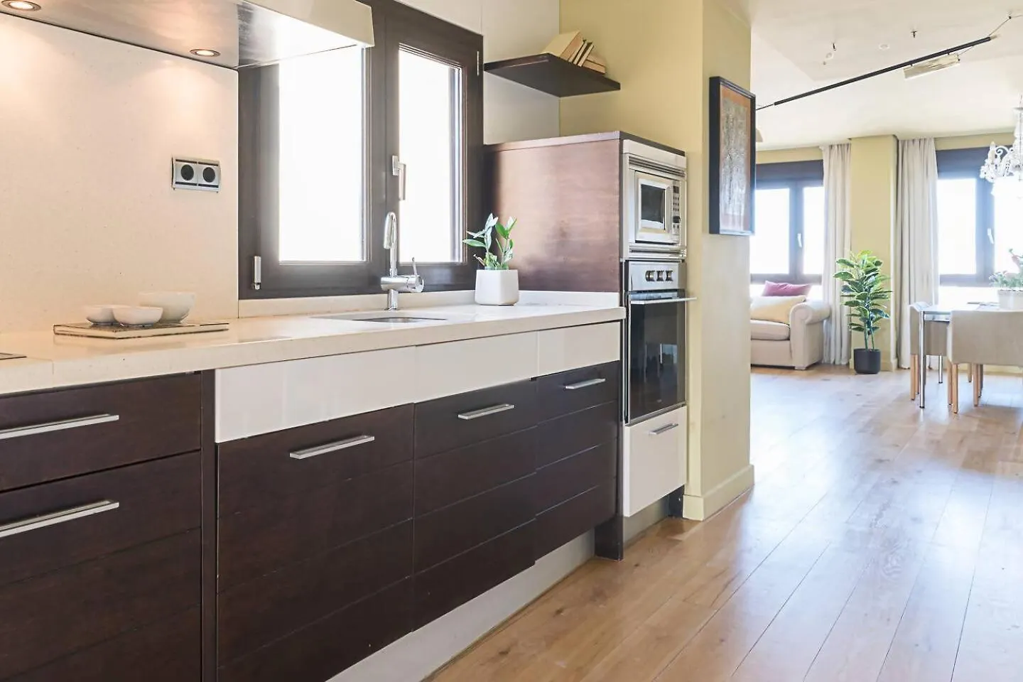 Apartamento Paseo De Almería Lägenhet